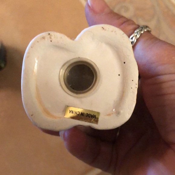 Mr&Mrs Santa Bear Salt n Pepper Shakers - Picture 5 of 8